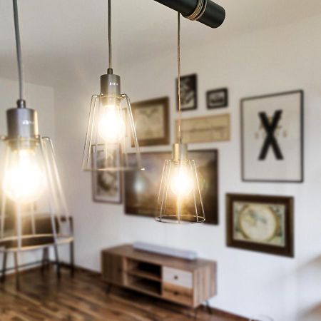 Inikama: Designer Apartment Im Gruenen - Netflix Rosengarten  المظهر الخارجي الصورة