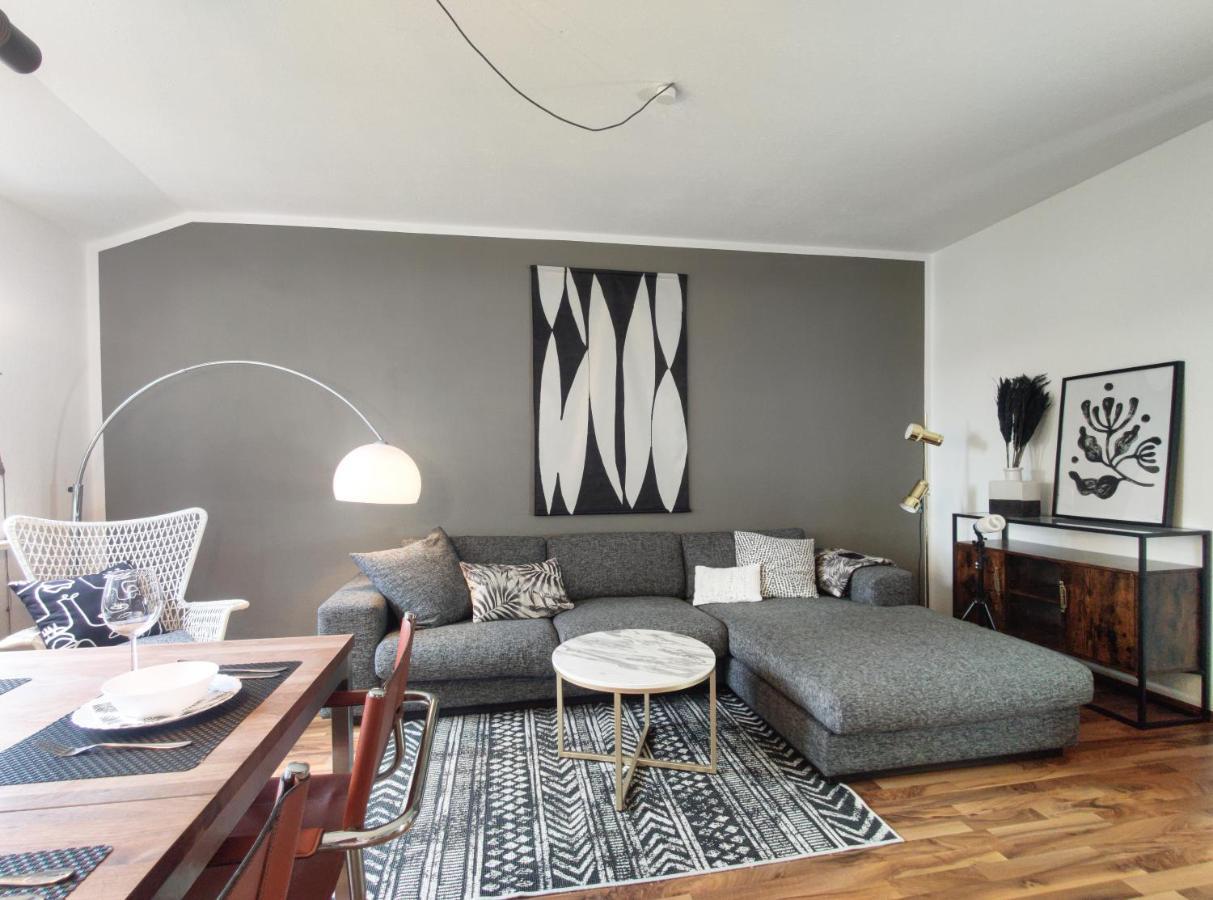 Inikama: Designer Apartment Im Gruenen - Netflix Rosengarten  المظهر الخارجي الصورة